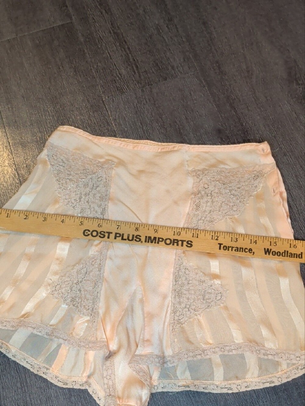 Antique 1920s 30s Silk Tap Pants Peach French Knickers Side Button Art Deco - Picture 14 of 16